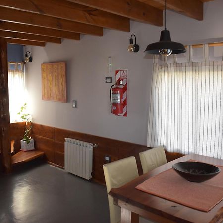Cabana La Marilena, Para 2 Huespedes Con Desayuno El Calafate Exteriör bild